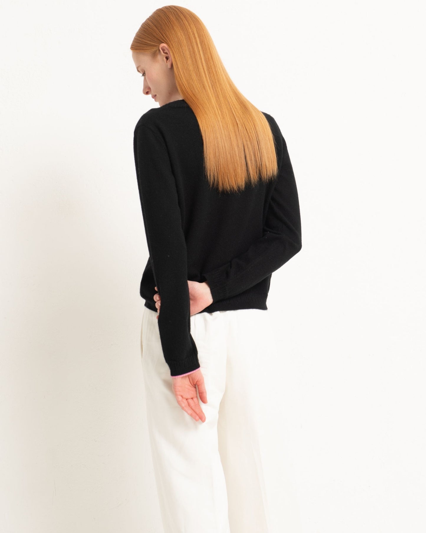 Cashmere Classic Crew Sweater Jet Black
