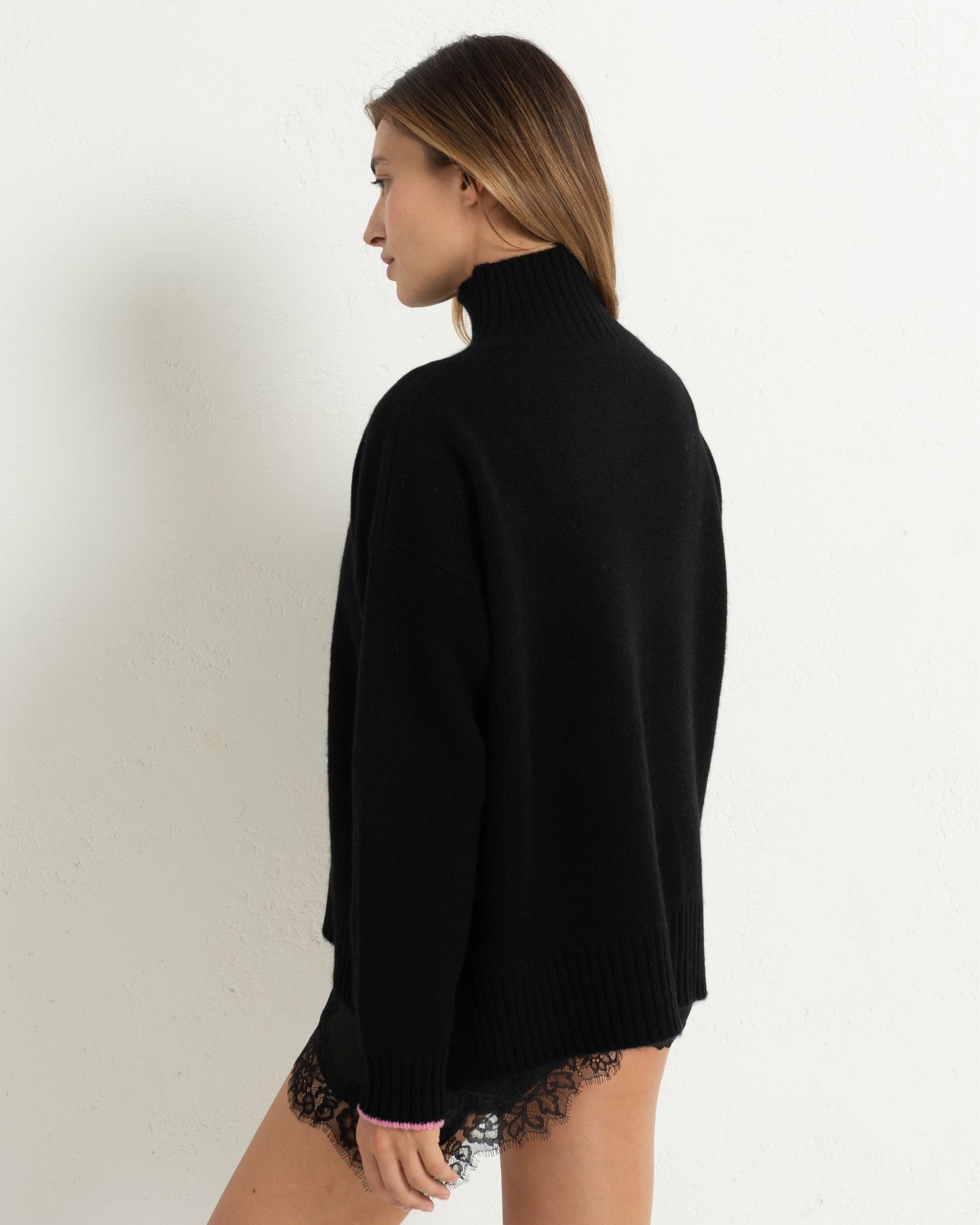 Cashmere Funnel Sweater Jet Black