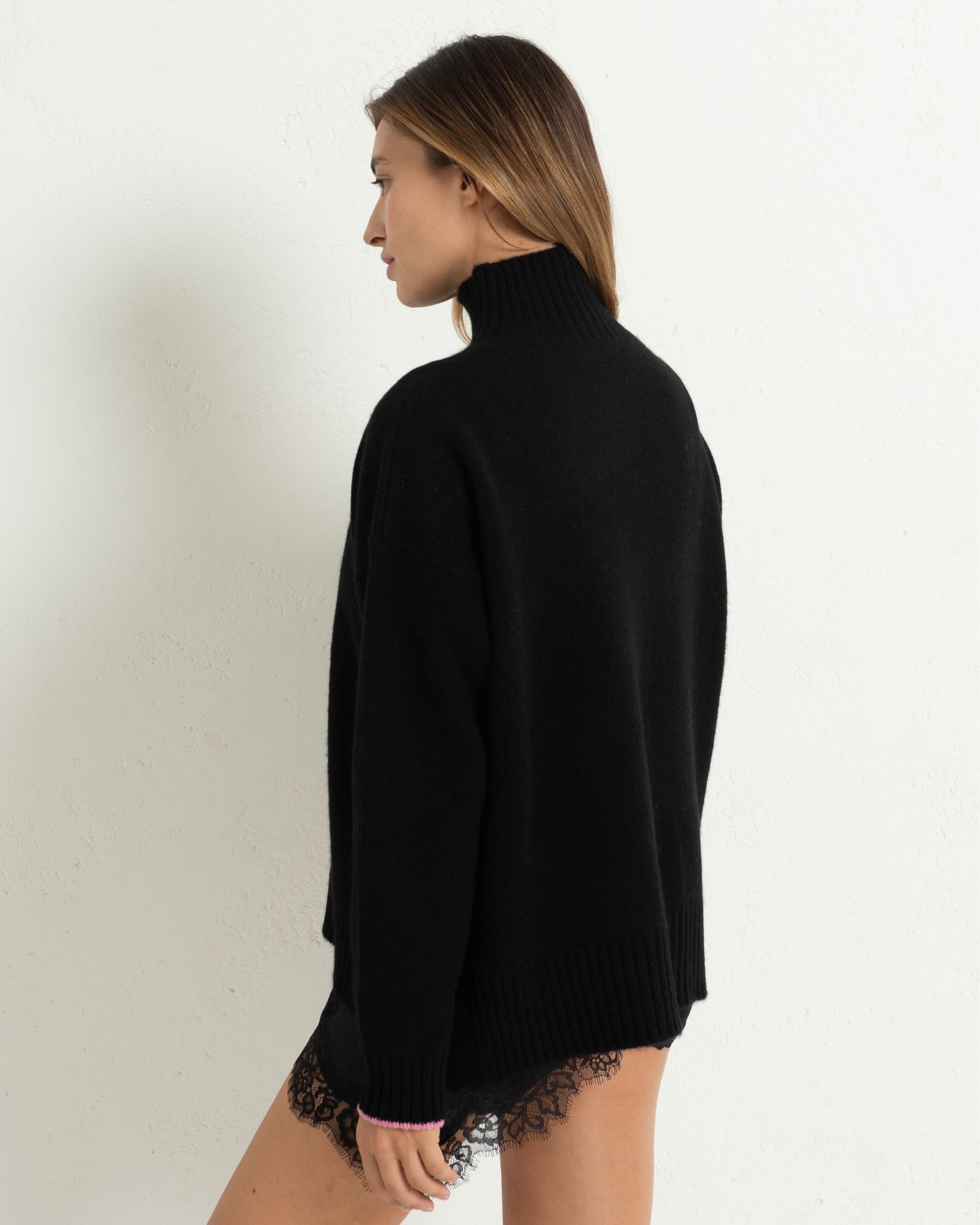 Cashmere Funnel Sweater Jet Black