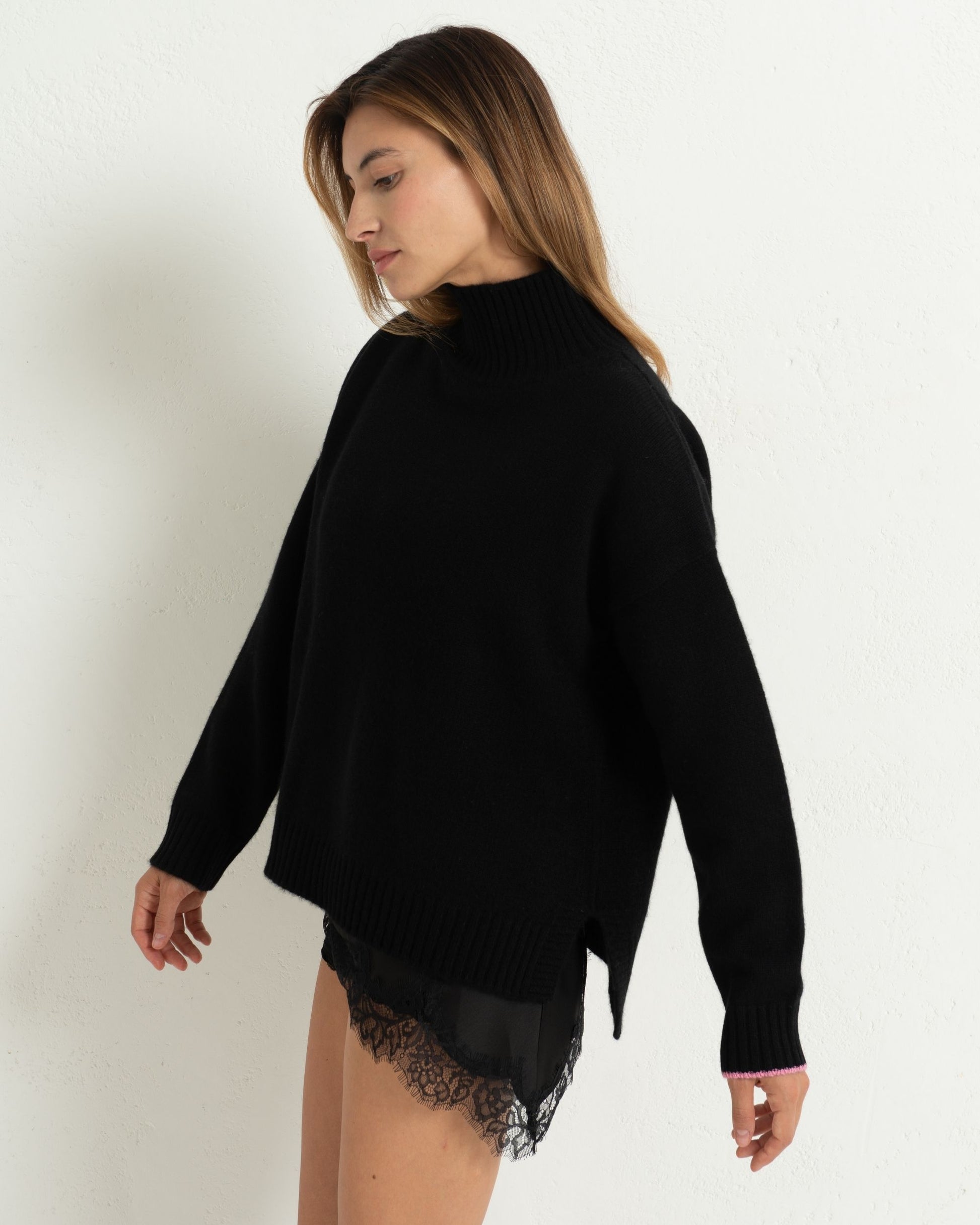 Cashmere Funnel Sweater Jet Black