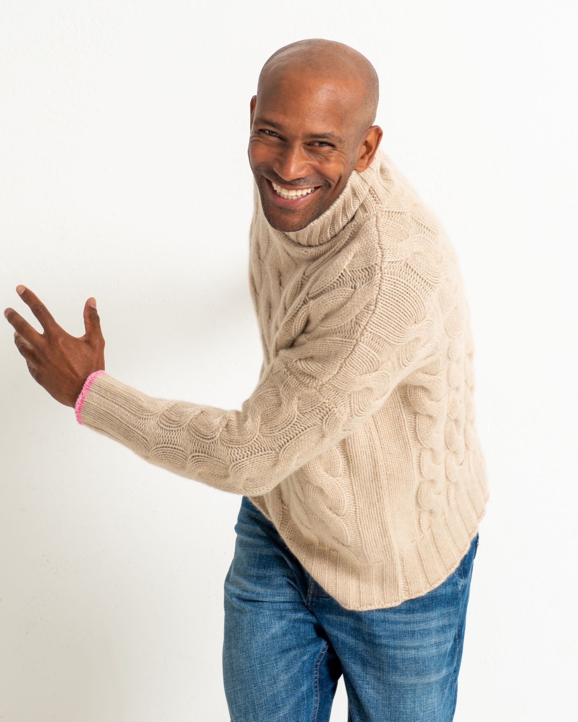 Men's Cashmere Cable Sweater Sand