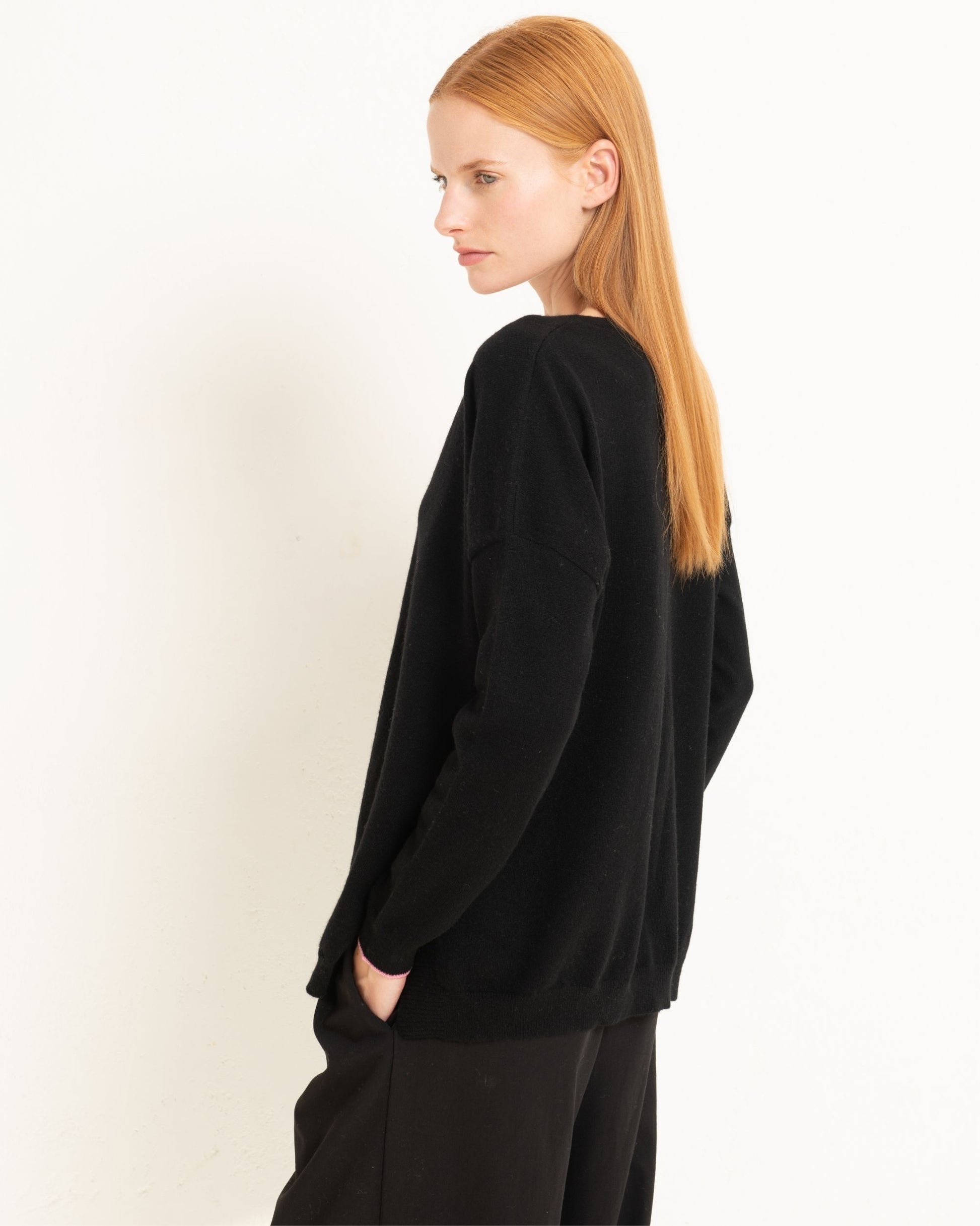 Cashmere Slouchy V Sweater Jet Black