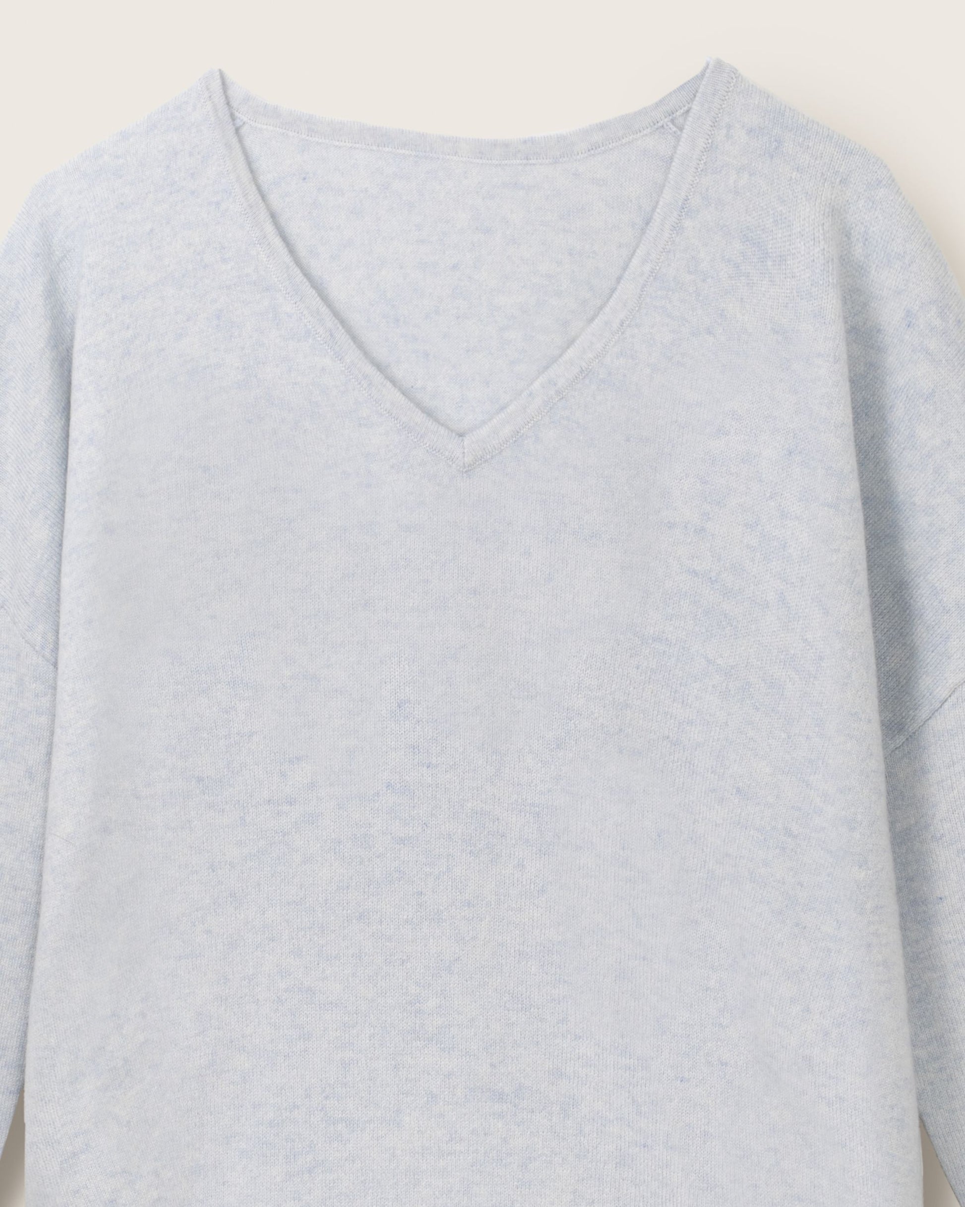 Cashmere Slouchy V Sweater Silver Grey