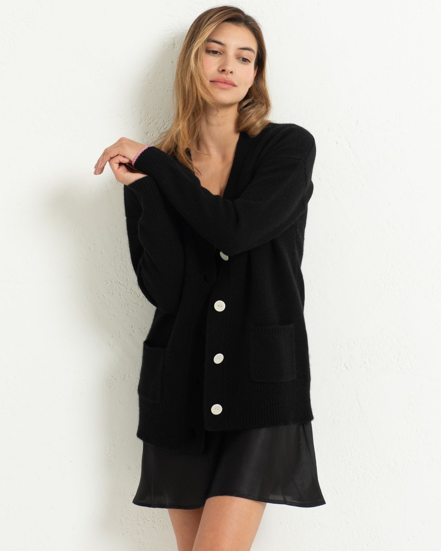 Cashmere Boyfriend Cardigan Jet Black
