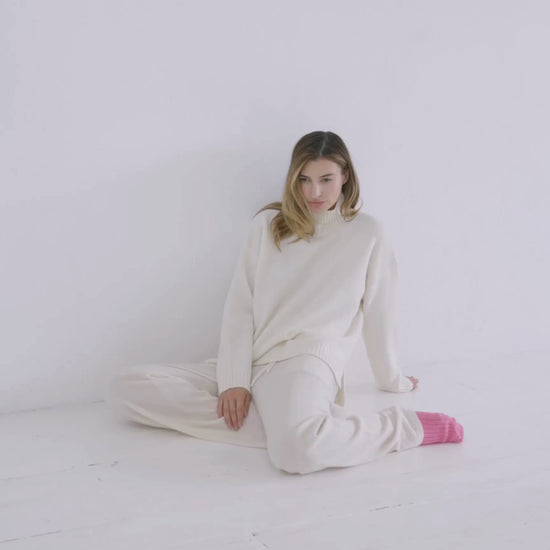 Cashmere Funnel Sweater Chalk White