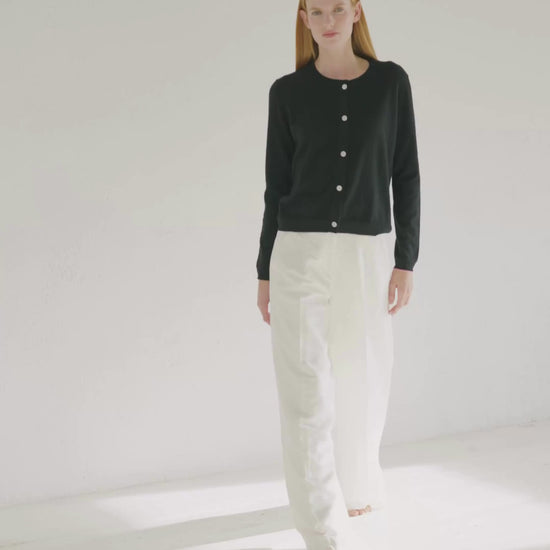 Cashmere Classic Crew Cardigan Jet Black