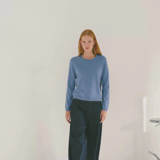 Cashmere Classic Crew Sweater Cornflower Blue