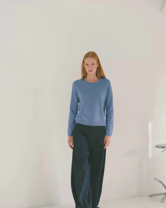 Cashmere Classic Crew Sweater Cornflower Blue