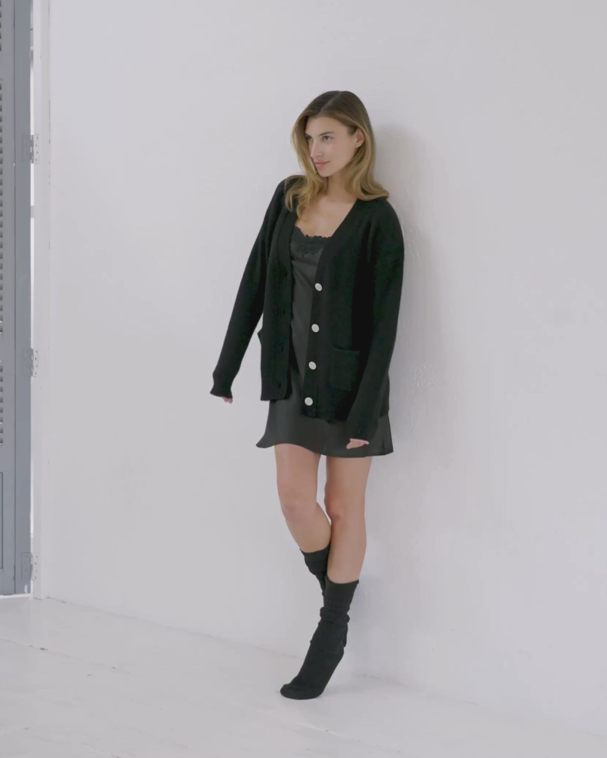 Cashmere Boyfriend Cardigan Jet Black