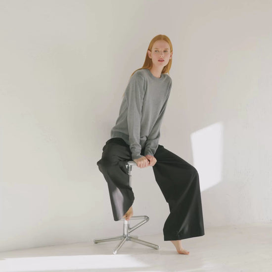 Cashmere Boyfriend Crew Sweater Slate Grey