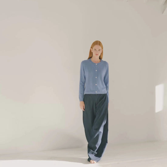 Cashmere Classic Crew Cardigan Cornflower Blue